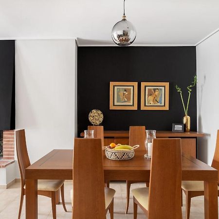 Fresh Detailed Stylish Apartment At Acropolis アテネ エクステリア 写真