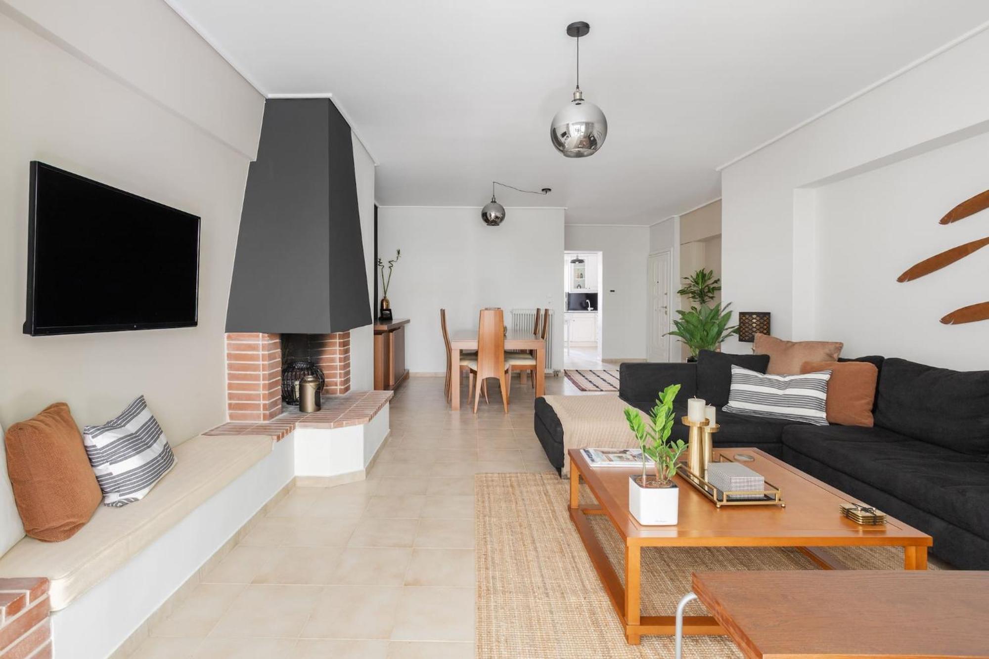 Fresh Detailed Stylish Apartment At Acropolis アテネ エクステリア 写真