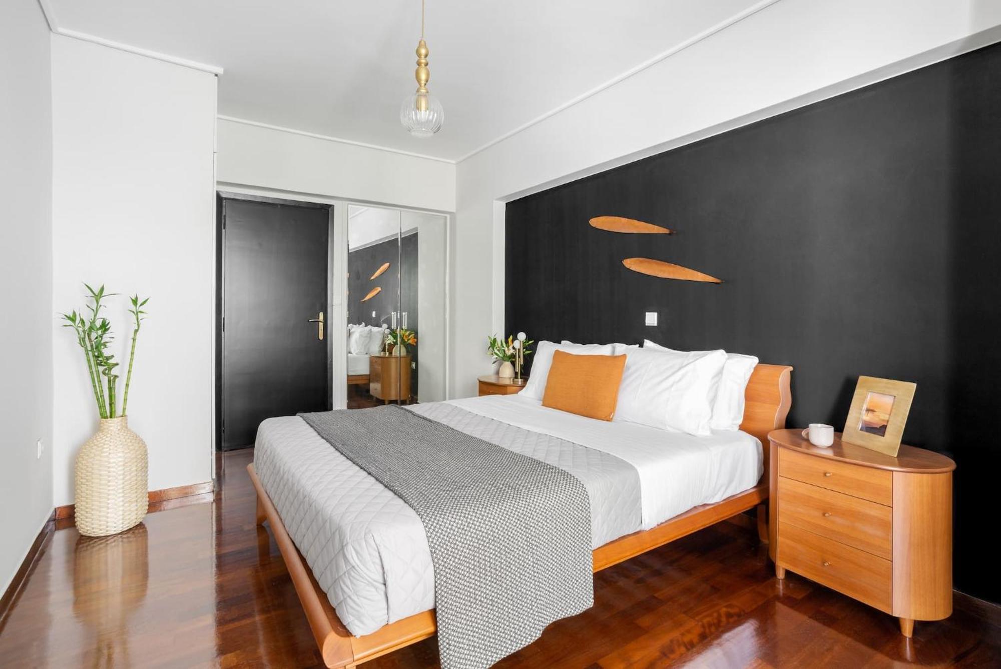 Fresh Detailed Stylish Apartment At Acropolis アテネ エクステリア 写真