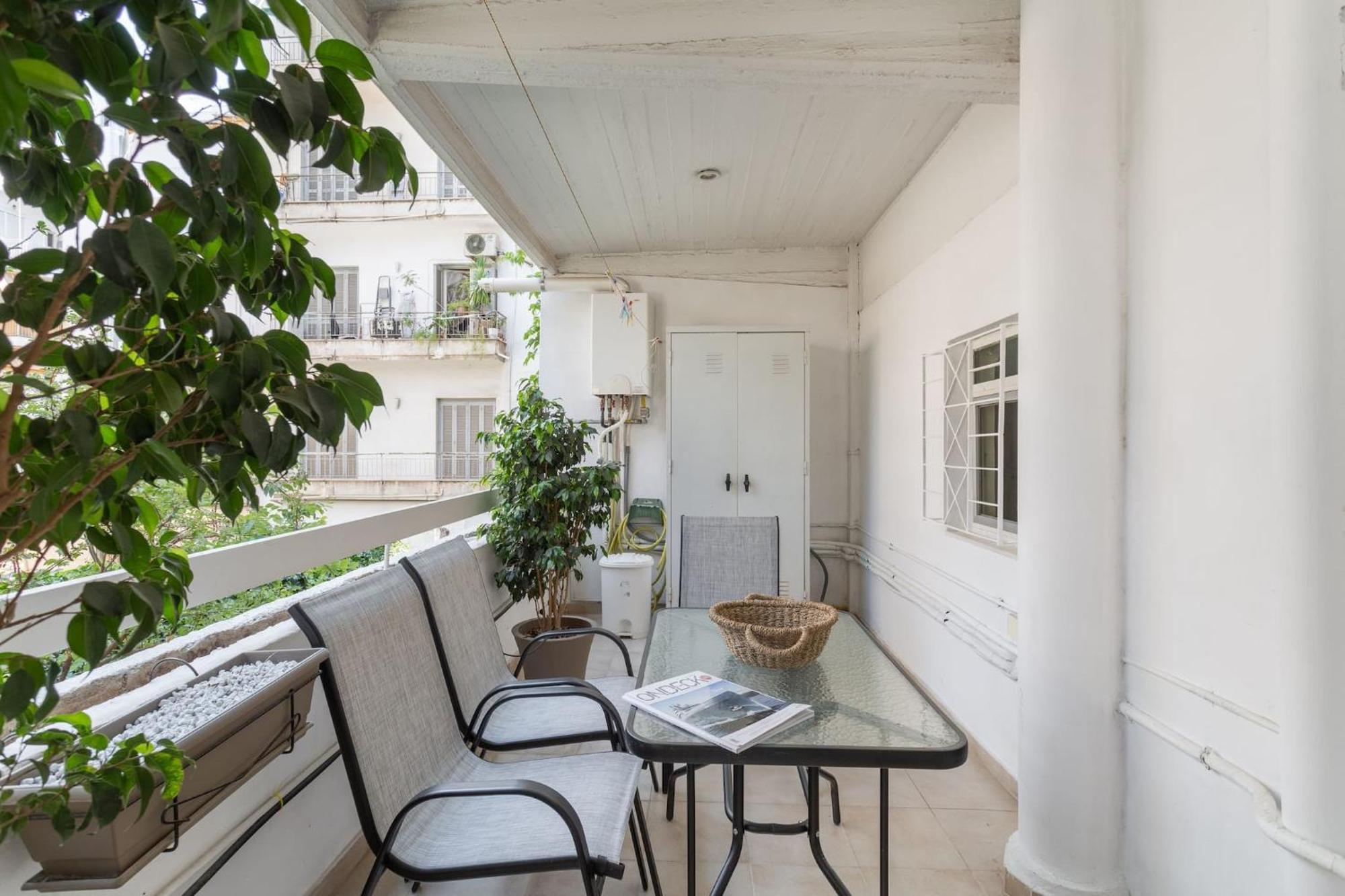 Fresh Detailed Stylish Apartment At Acropolis アテネ エクステリア 写真